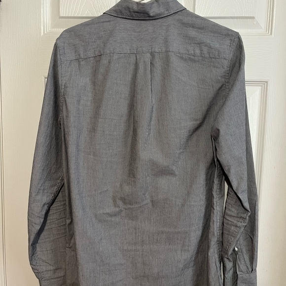 ⭐️ 2 for 1 ⭐️ GAP Stripped Long Sleeve - Picture 2 of 3